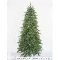 7.5 PE Tree W/180 pinecone